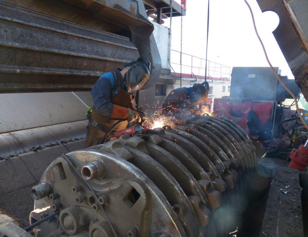 wear protection solution for mining crushing